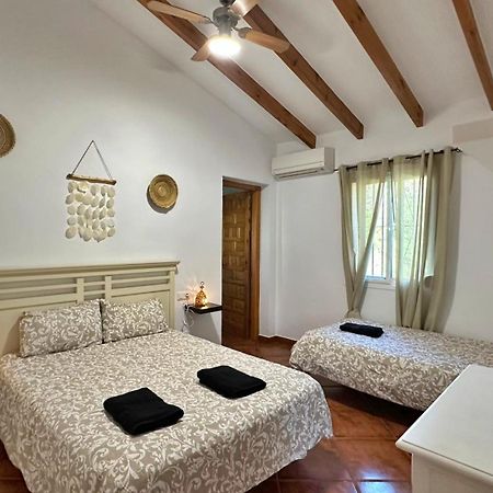 Villa Barbara Piscina Vallada Con Barbacoa By Andaraholidays Malaga Luaran gambar